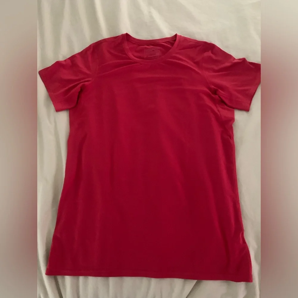 Nwot Patagonia tshirt. New. Never used - Picture 2 of 6